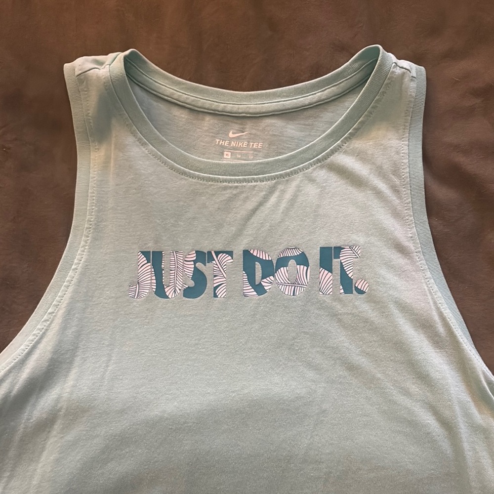 Nike Aqua Tank Top with Graphic